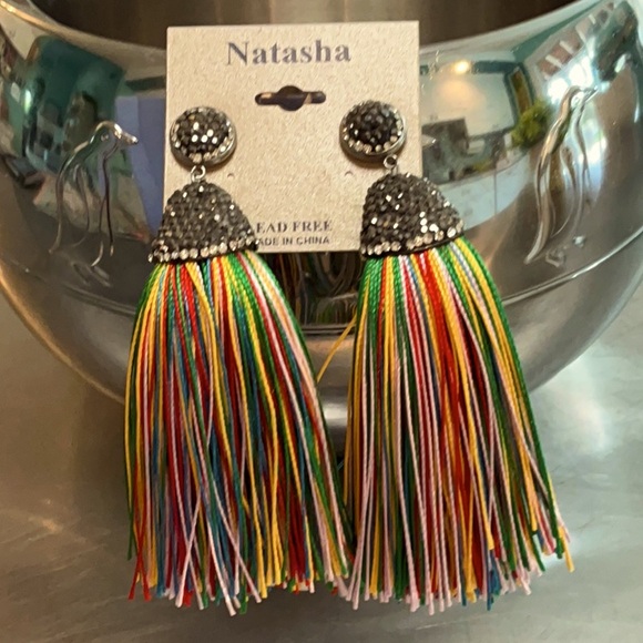 NWOT Rhinestone & Fringe  swing earrings. - Picture 1 of 4